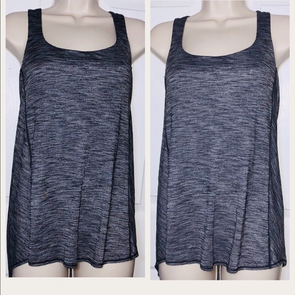 Lululemon wild tank with a draped back size 6 - Picture 3 of 5